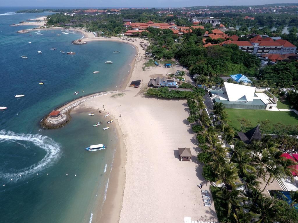 The Royal Santrian Villa Nusa Dua  Exterior photo